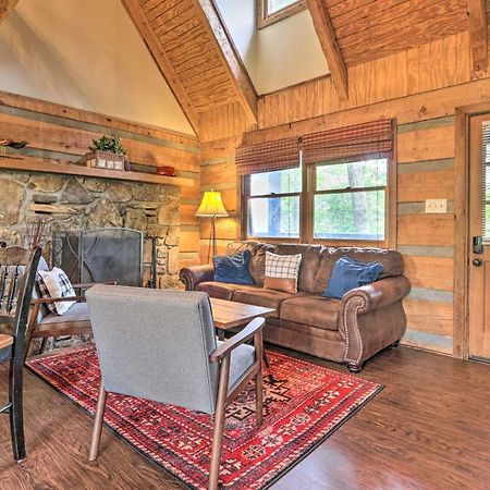 فيلا Gatlinburg Escape With Hot Tub, Deck And Mtn View المظهر الخارجي الصورة