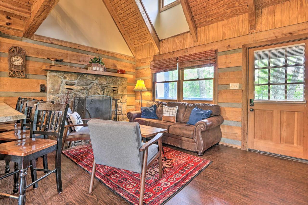 فيلا Gatlinburg Escape With Hot Tub, Deck And Mtn View المظهر الخارجي الصورة