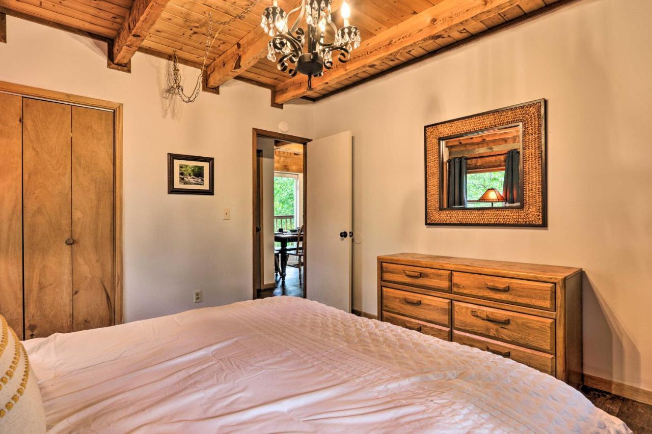 فيلا Gatlinburg Escape With Hot Tub, Deck And Mtn View المظهر الخارجي الصورة